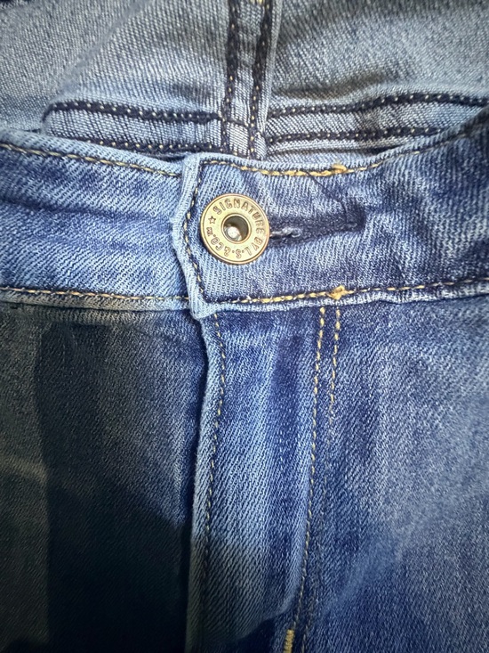 Levi Strauss Signature Size 20 Jeans Slim Straight Cuffed Medium Wash Stretch - Picture 2 of 10